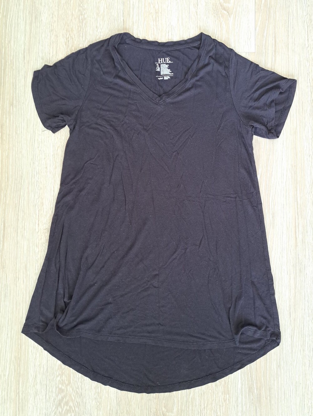 HUE Black V-Neck Short Sleeve Tunic Tee Sz S